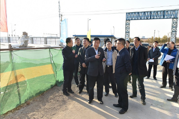 长春市市委常委、长春新区管委会主任李忠斌视察吉林省北药投资集团有限公司北湖项目建设情况