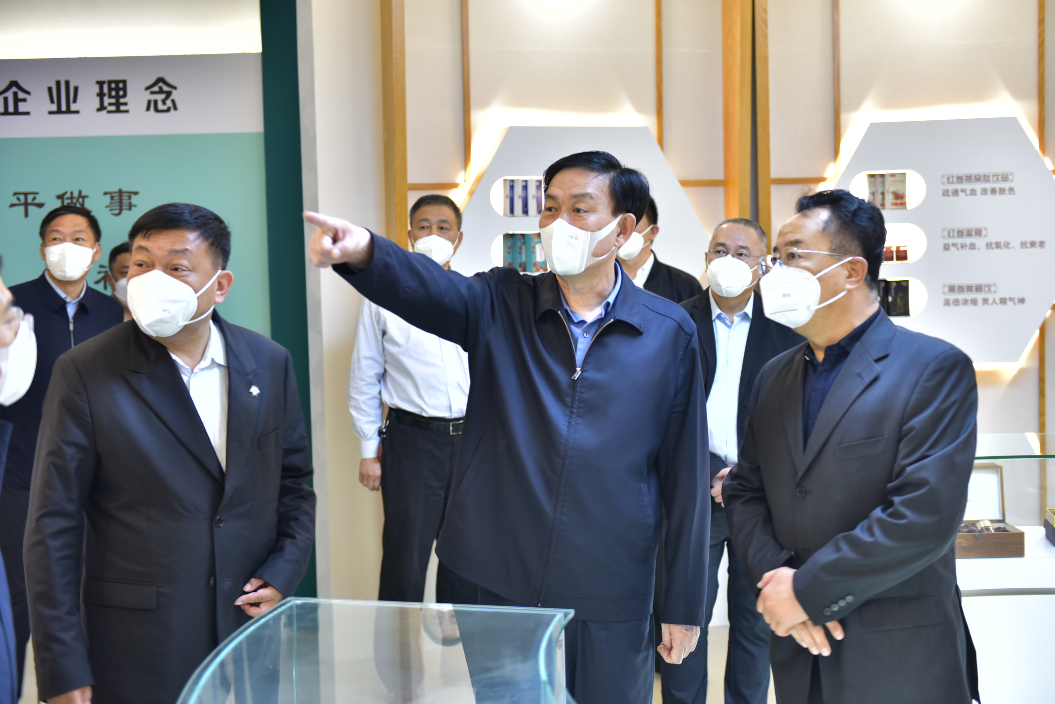 吉林省委常委、长春市委书记张志军同志就助推民营经济发展到吉林北药集团调研